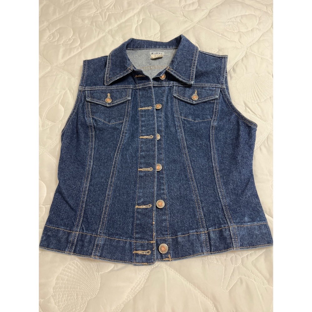 Vintage Fusion Jean Jacket Size Large 100% Cotton